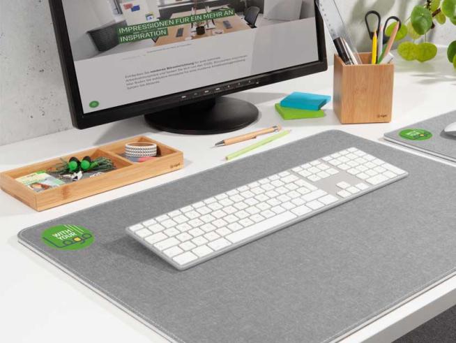 Mousepads und Schreibtischunterlagen mit Logo